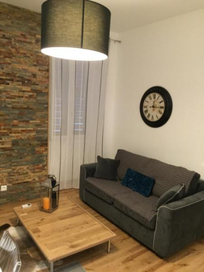 Отель Appartement La Croisette face au palais des festivals  Канны